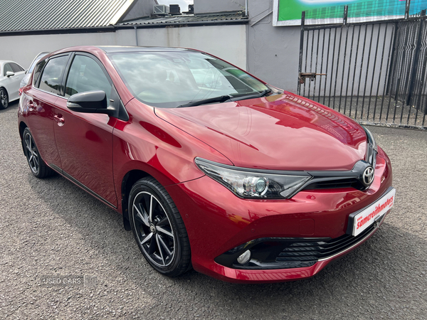 Toyota Auris HATCHBACK in Antrim