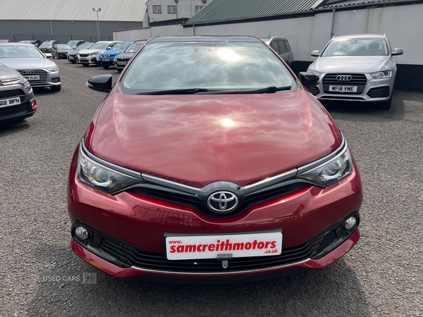 Toyota Auris HATCHBACK in Antrim
