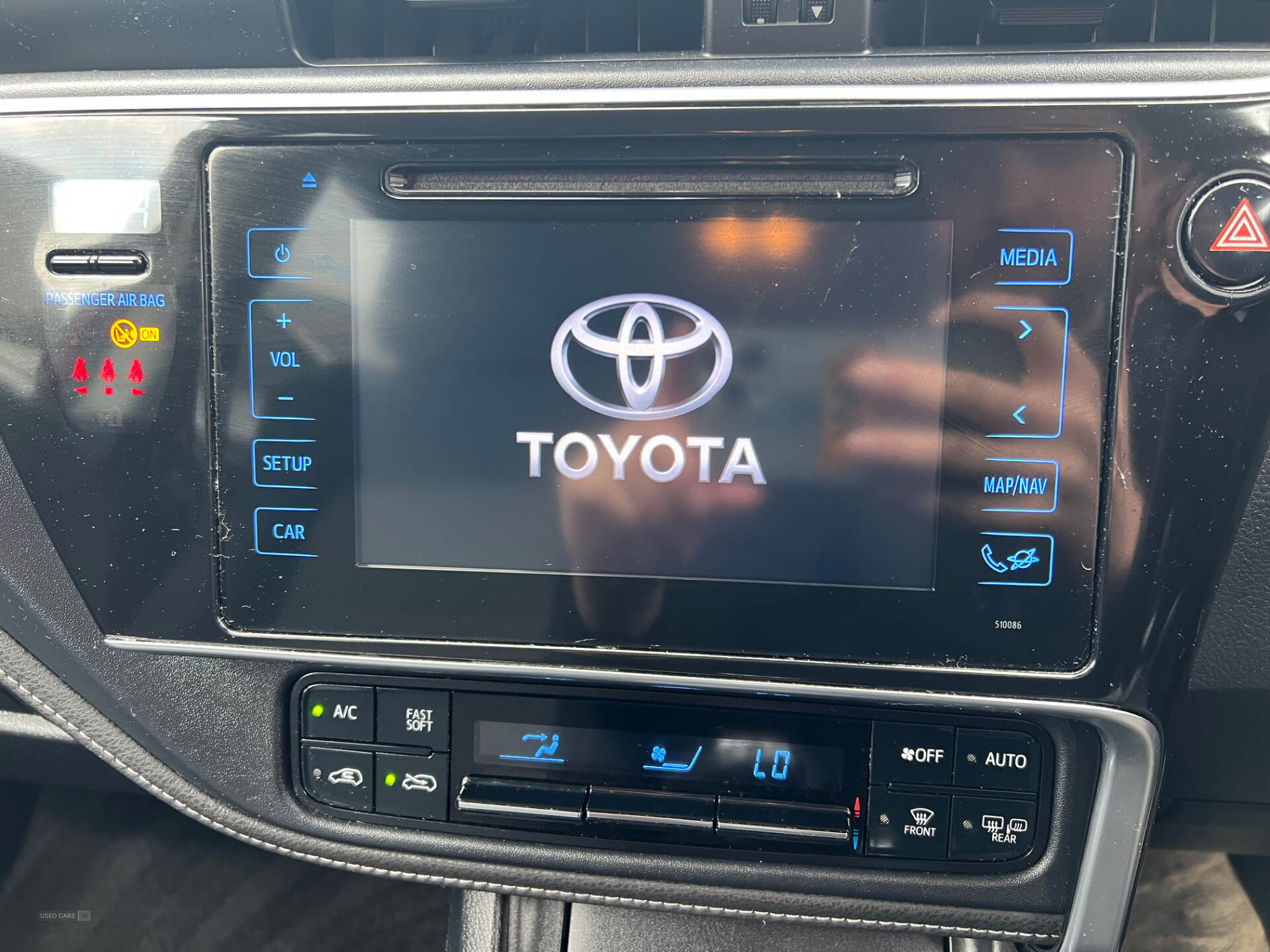 Toyota Auris HATCHBACK in Antrim