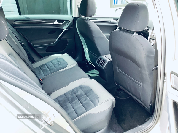 Volkswagen Golf DIESEL HATCHBACK in Down