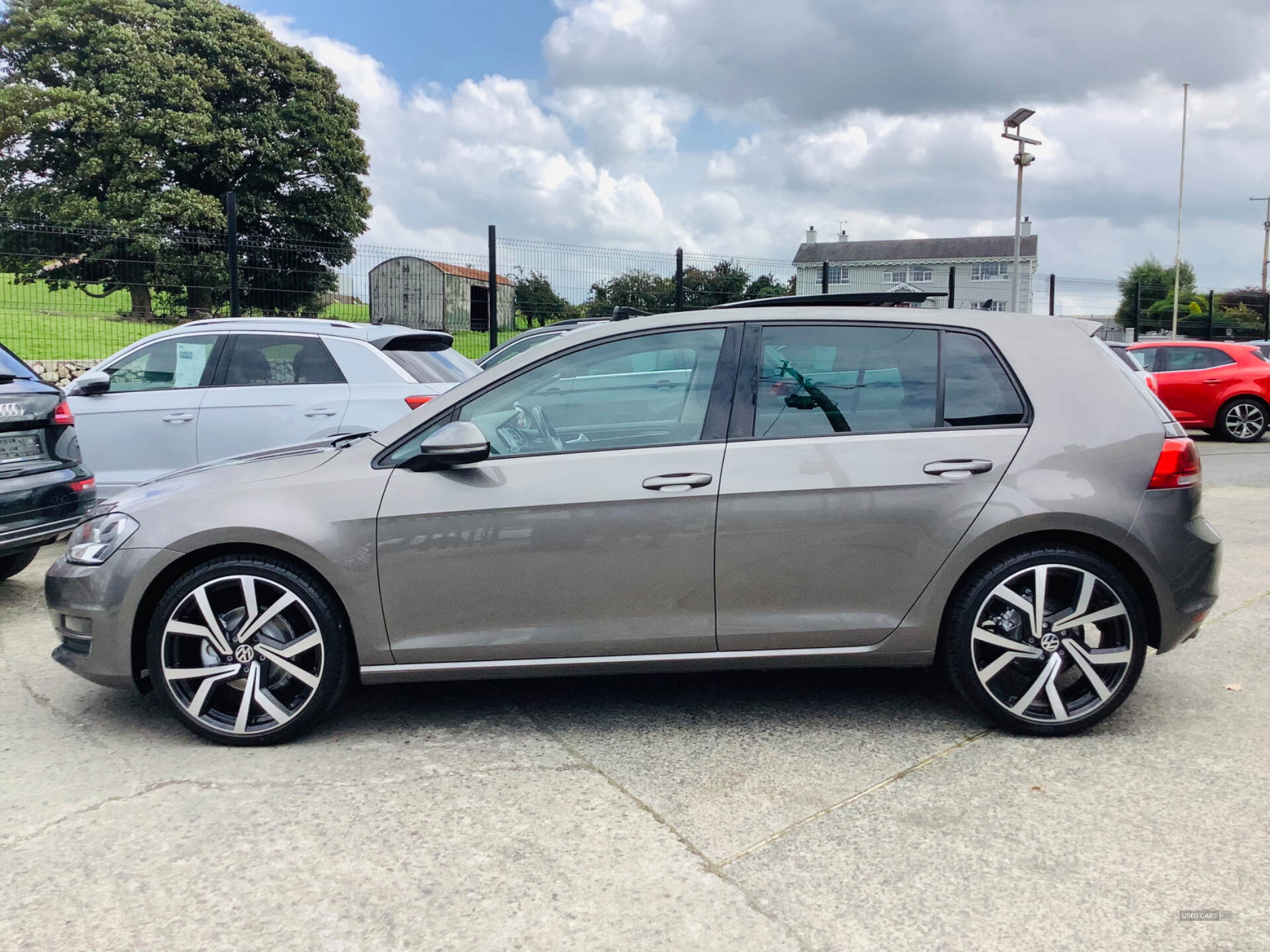 Volkswagen Golf DIESEL HATCHBACK in Down