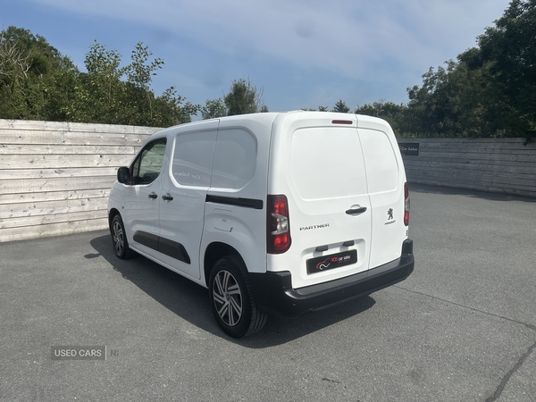 Peugeot Partner STANDARD DIESEL in Down