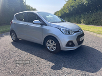 Hyundai i10 HATCHBACK in Down
