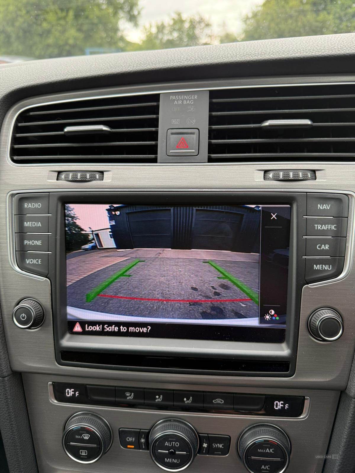 Car Thumbnail 9