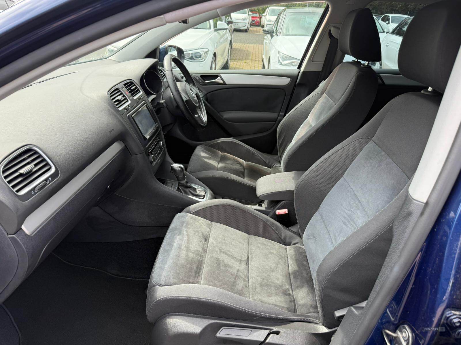 Car Thumbnail 7