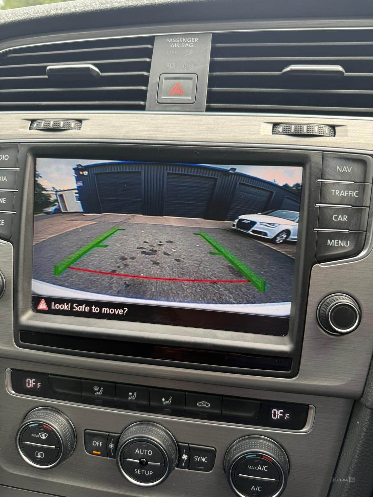 Car Thumbnail 9