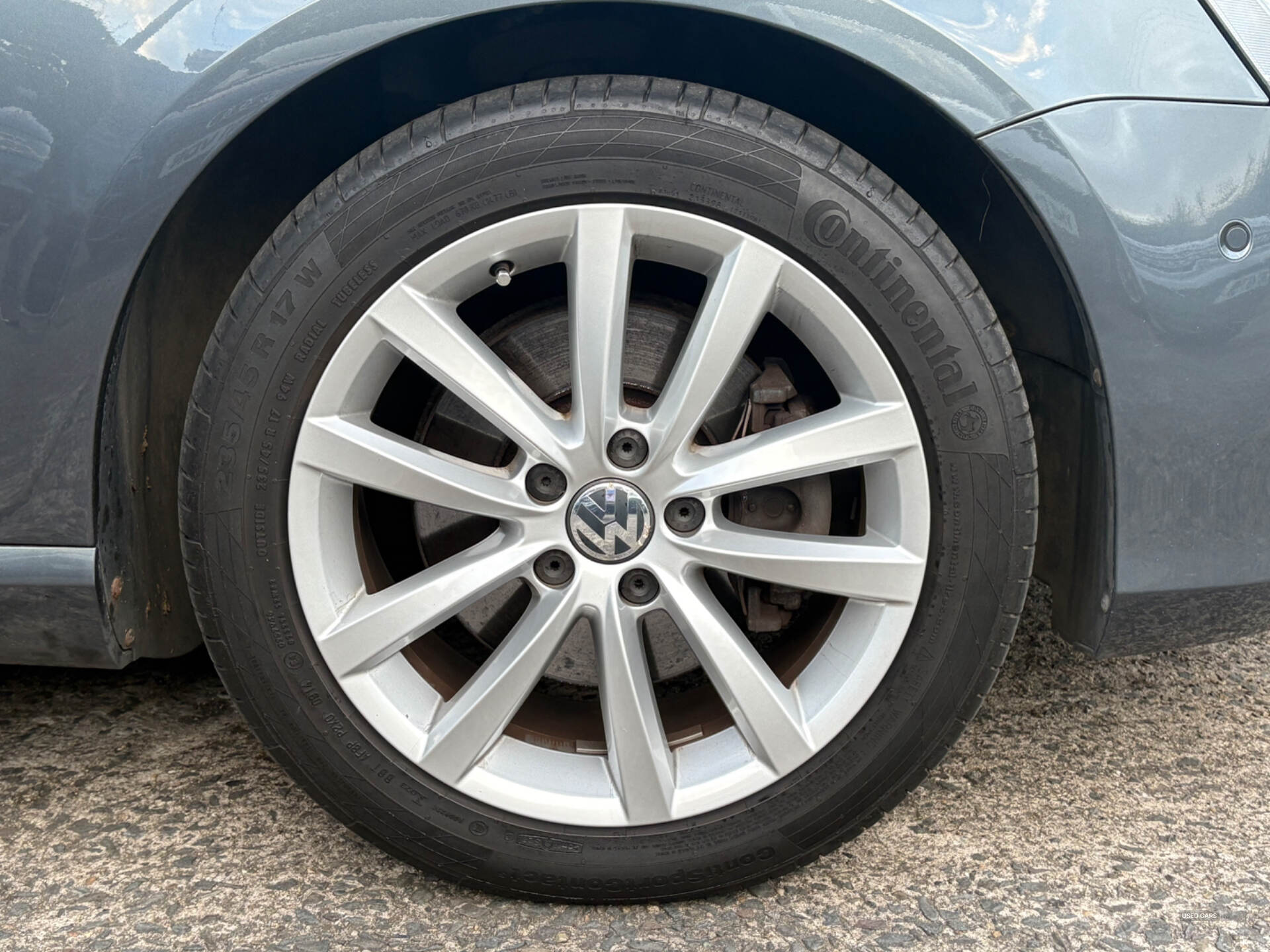 Car Thumbnail 4