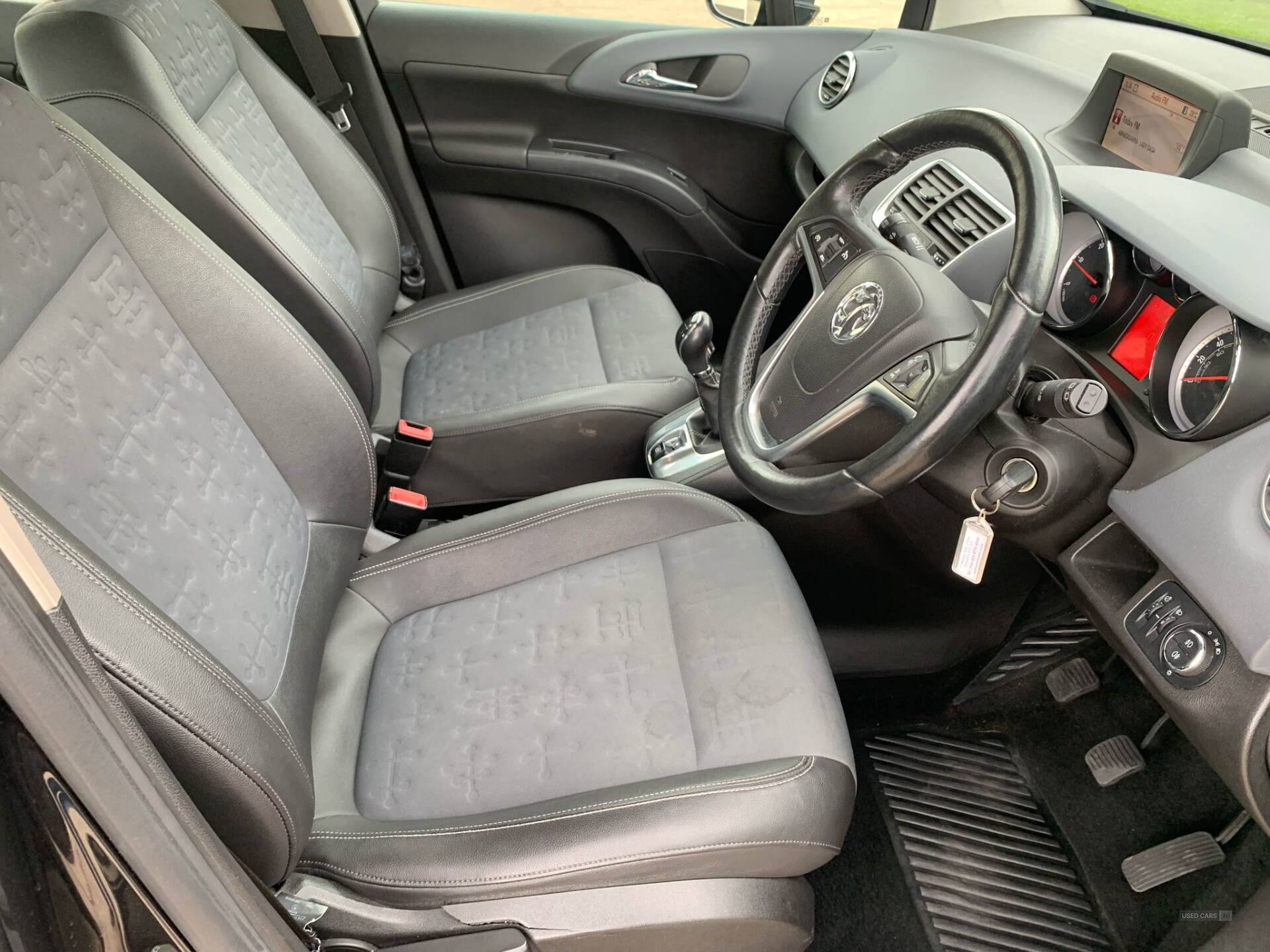 Vauxhall Meriva DIESEL ESTATE in Tyrone