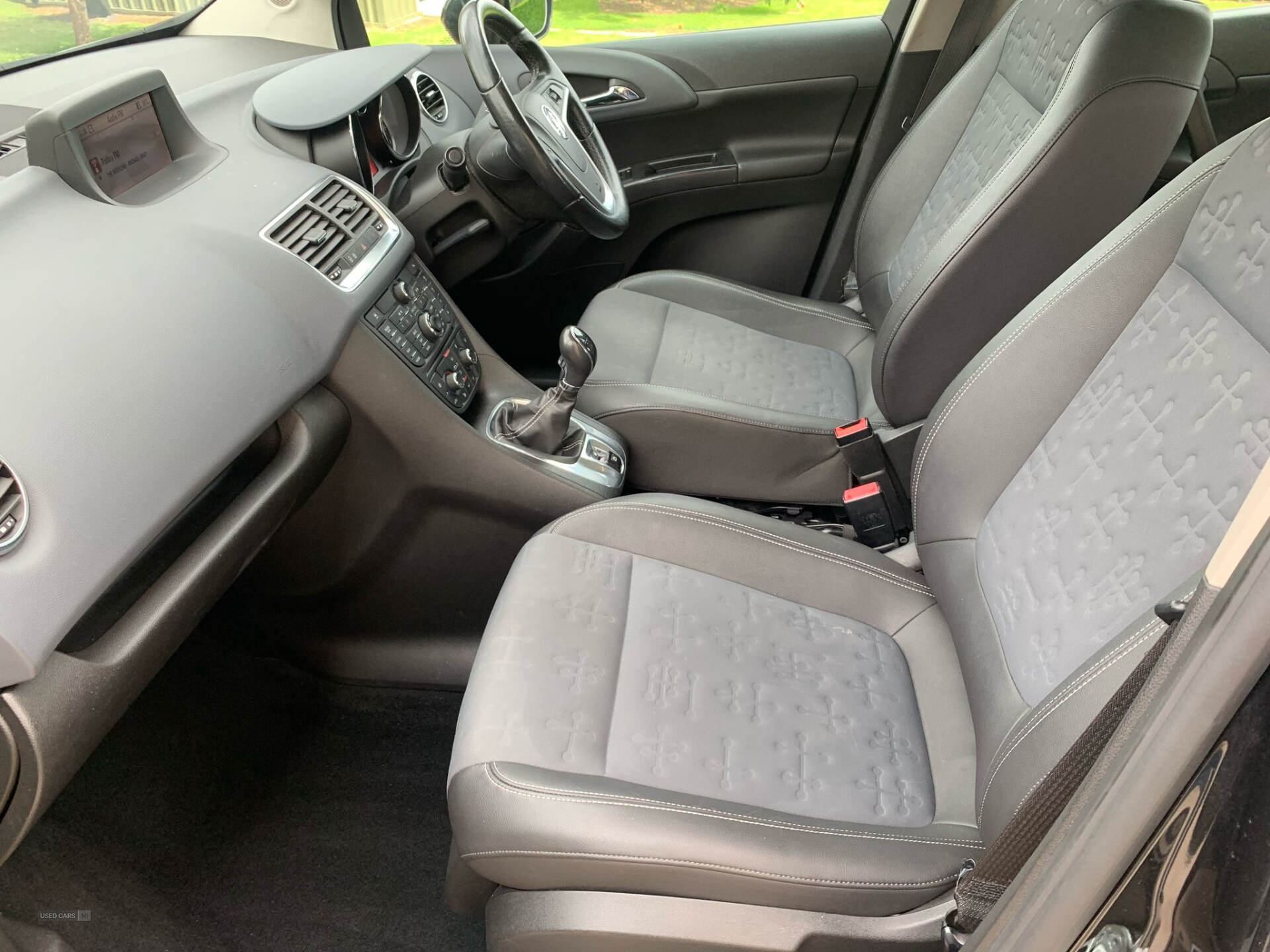 Vauxhall Meriva DIESEL ESTATE in Tyrone
