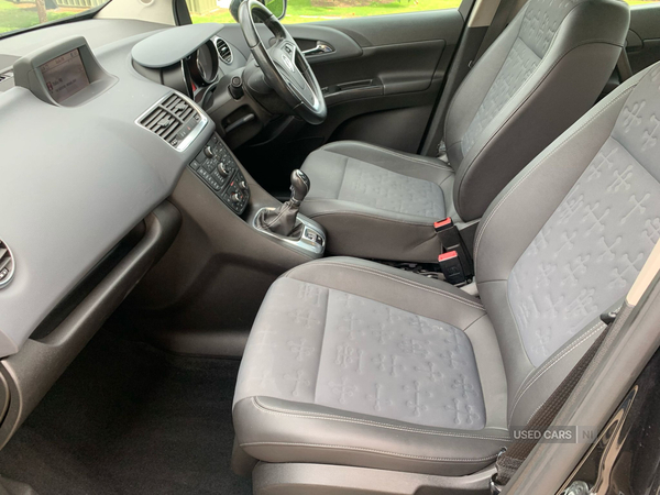 Vauxhall Meriva DIESEL ESTATE in Tyrone