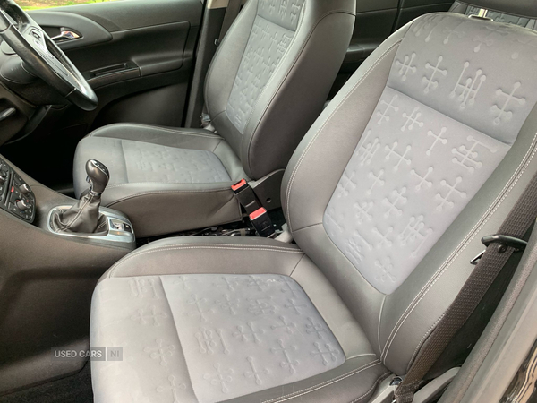 Vauxhall Meriva DIESEL ESTATE in Tyrone