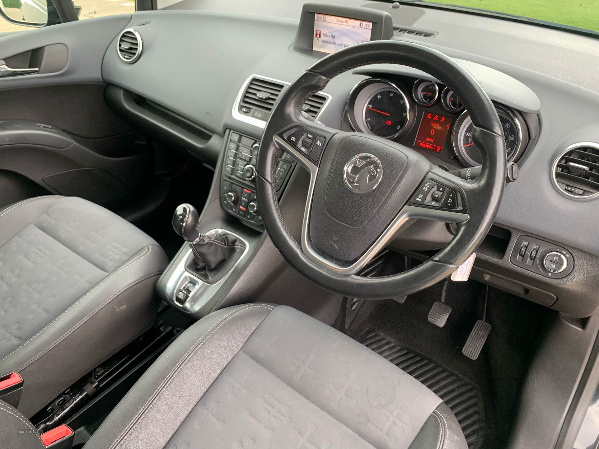 Vauxhall Meriva DIESEL ESTATE in Tyrone