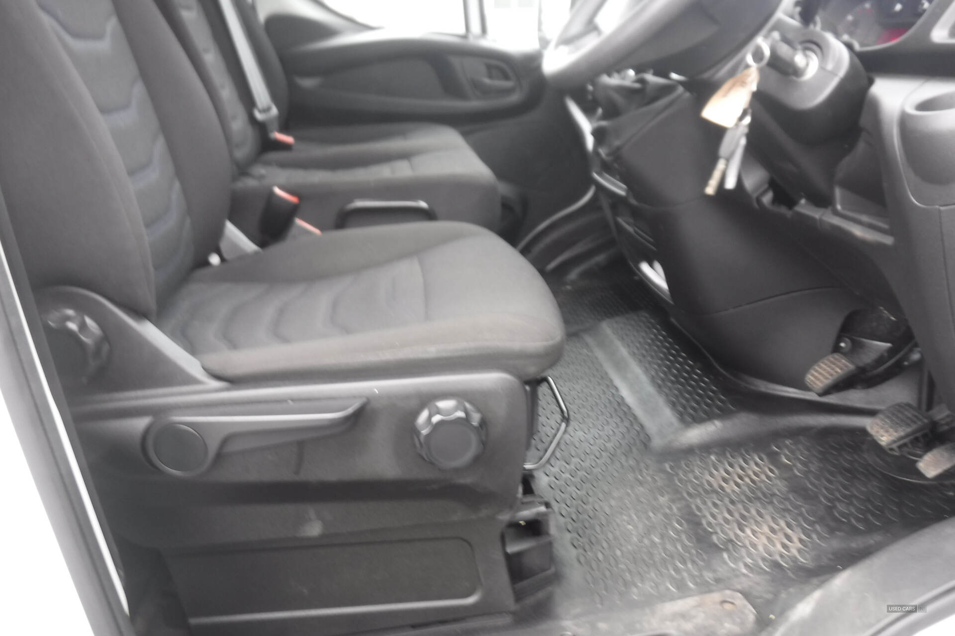 Iveco Daily 35C14 DIESEL in Down