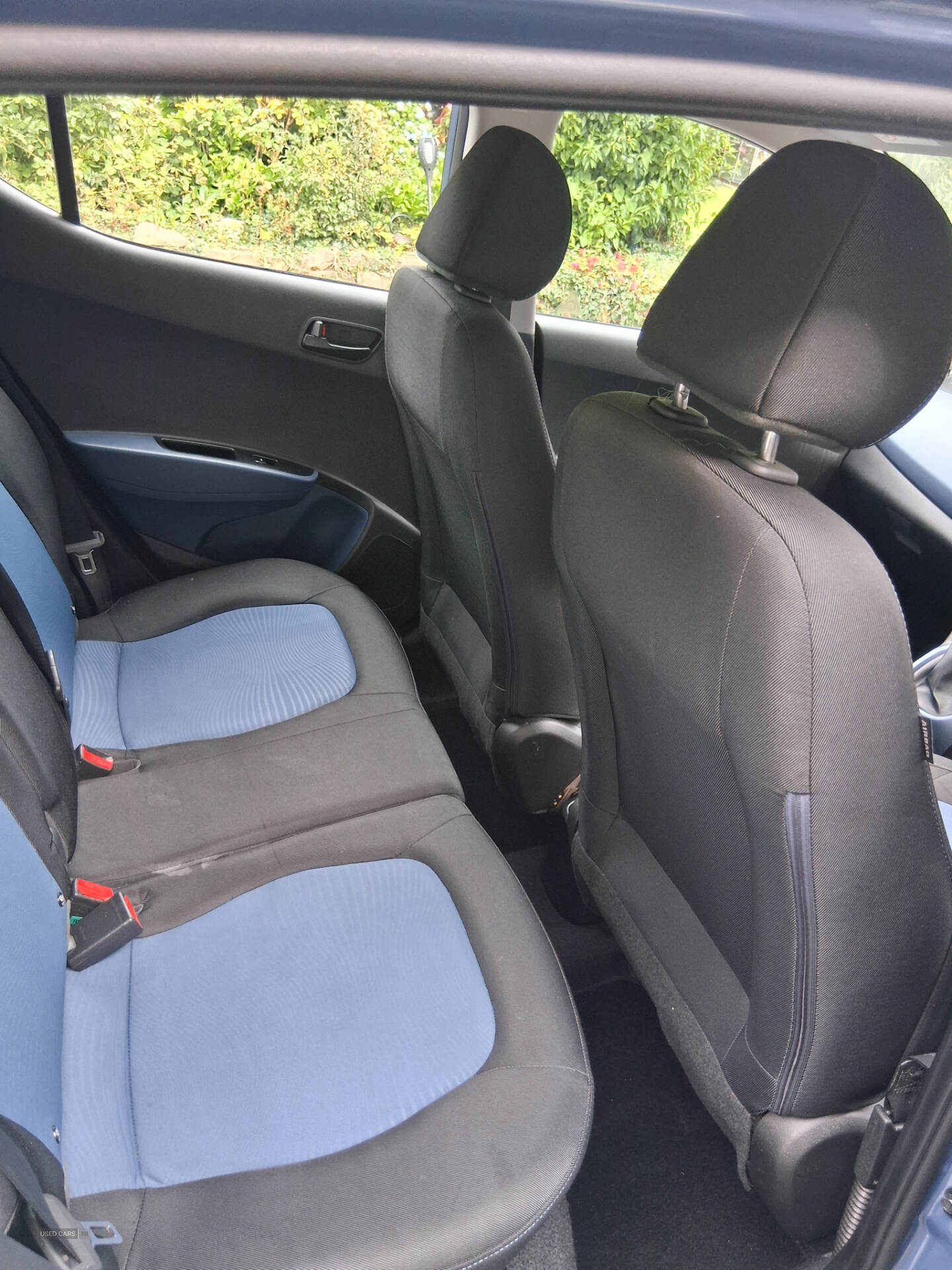 Car Thumbnail 6