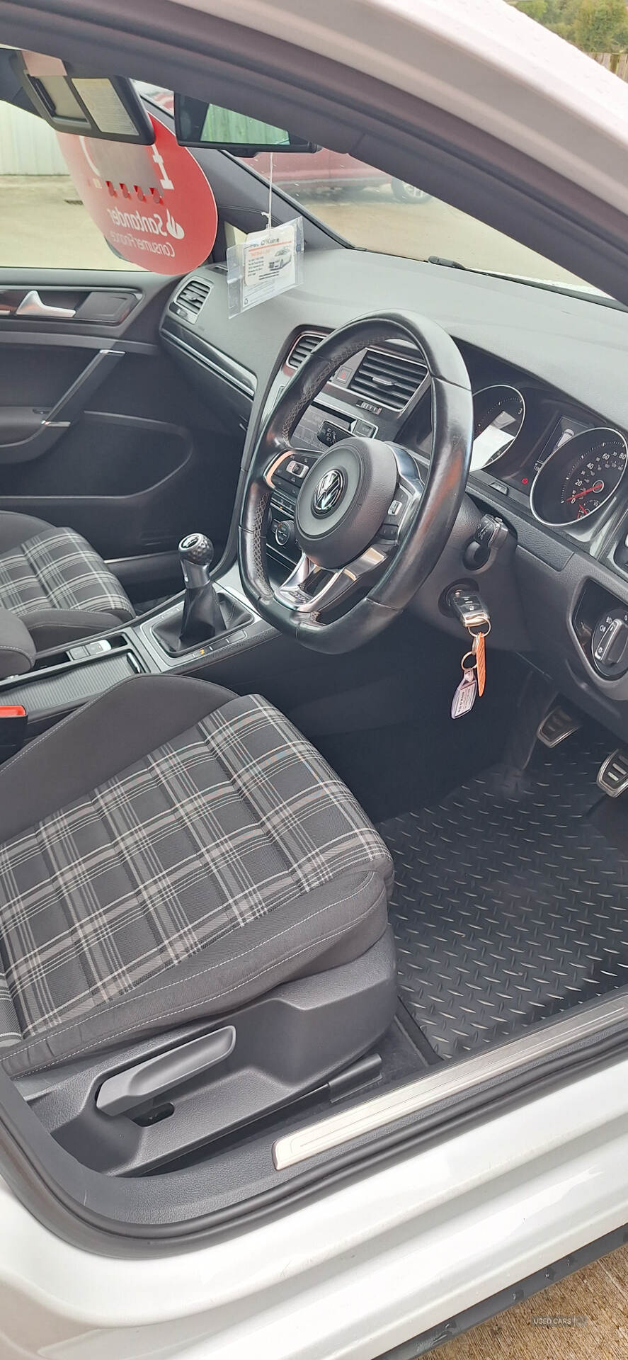 Volkswagen Golf DIESEL HATCHBACK in Derry / Londonderry