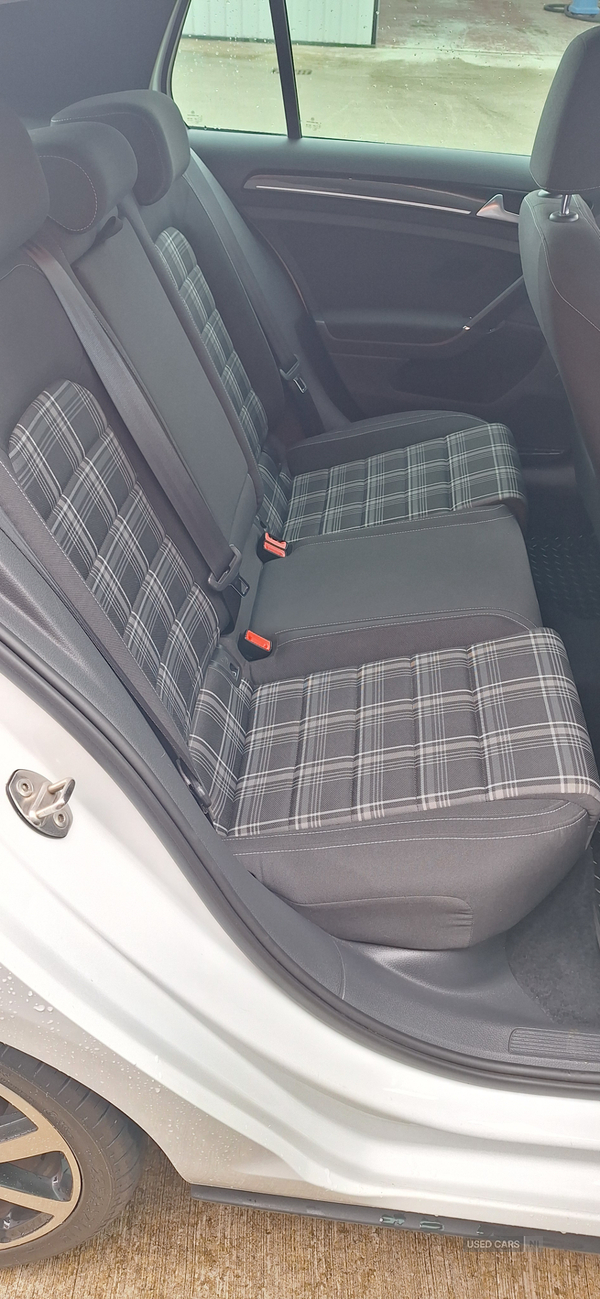 Volkswagen Golf DIESEL HATCHBACK in Derry / Londonderry