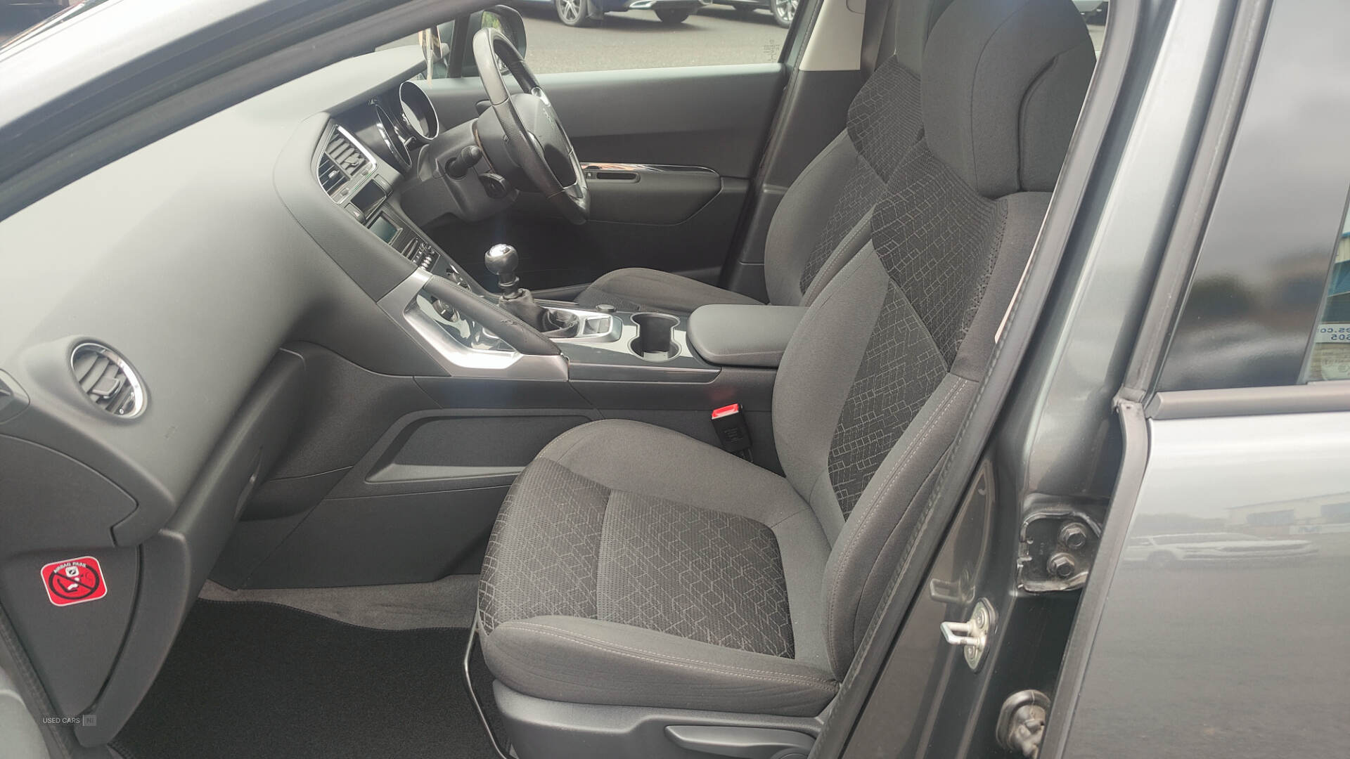 Peugeot 3008 DIESEL ESTATE in Derry / Londonderry