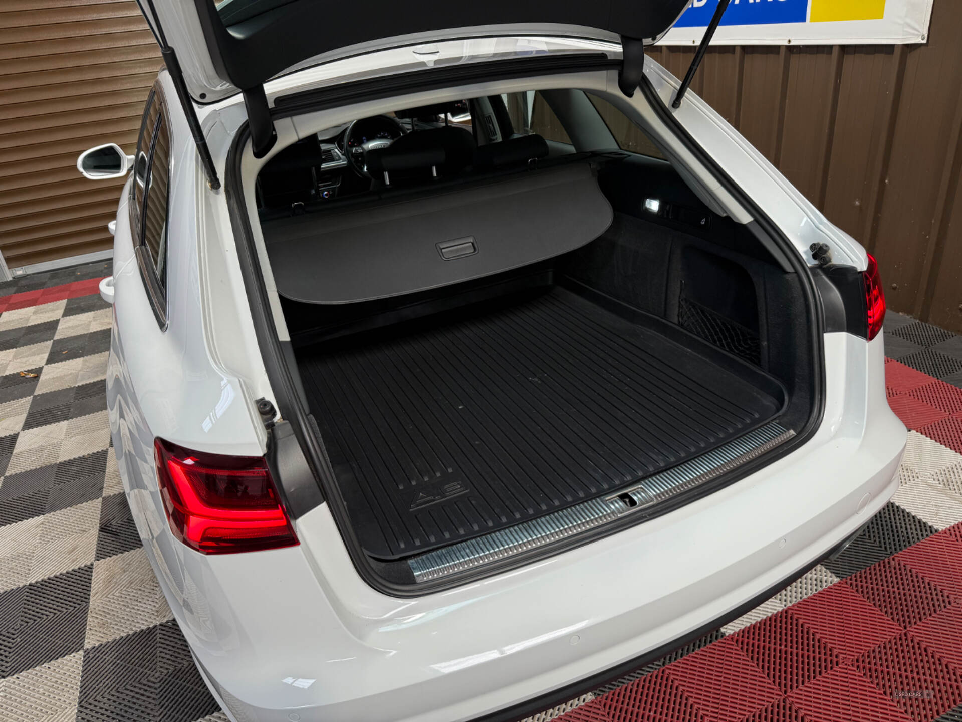 Audi A6 DIESEL AVANT in Tyrone