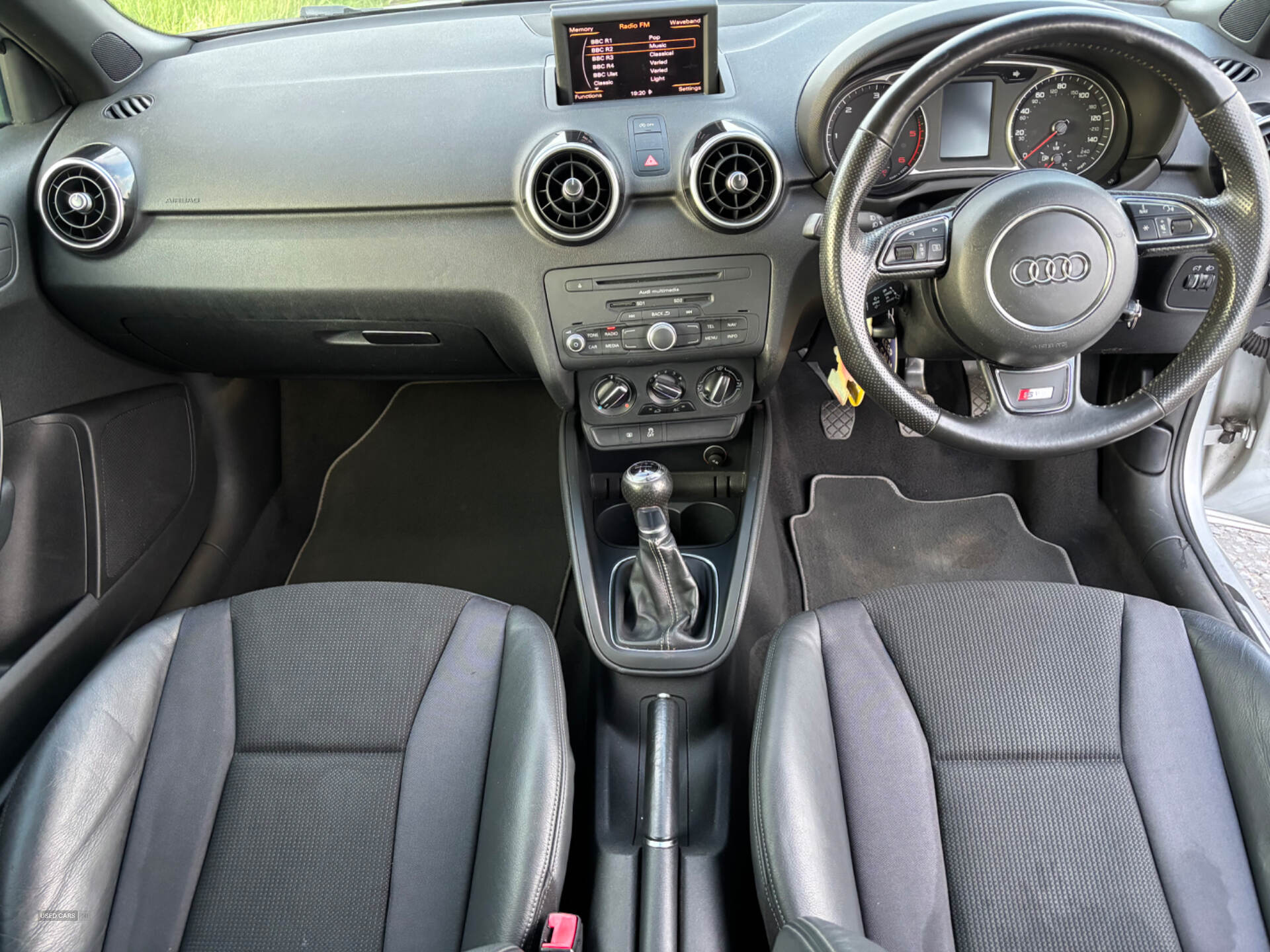 Car Thumbnail 8