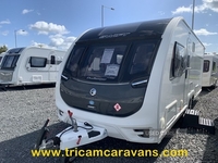 Swift Challenger 645/4, Twin Axle, Fixed Bed in Down