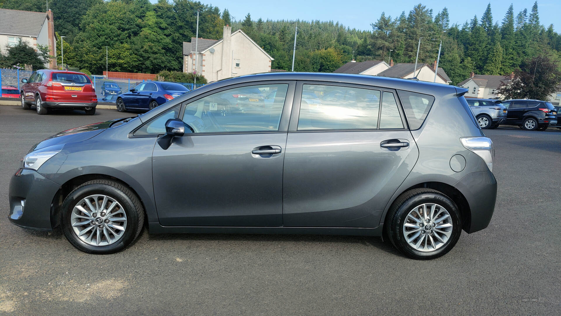 Toyota Verso ESTATE in Derry / Londonderry