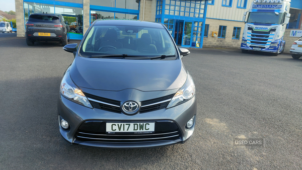 Toyota Verso ESTATE in Derry / Londonderry