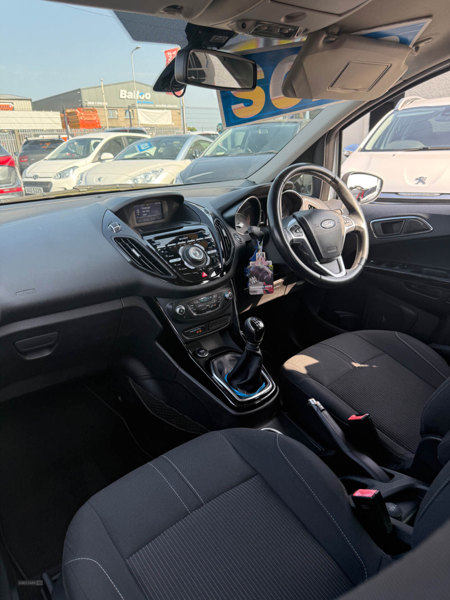 Car Thumbnail 15