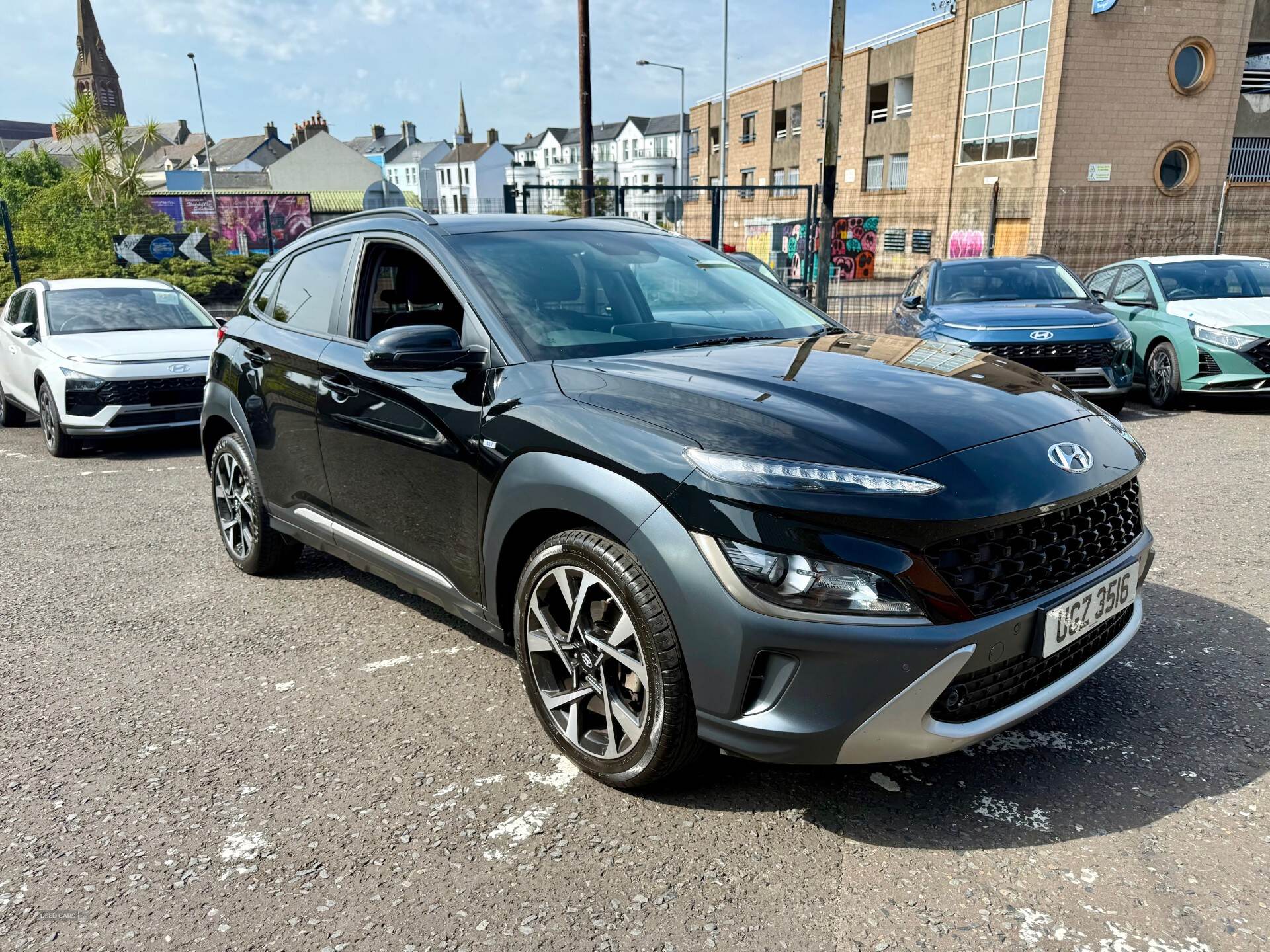 Hyundai Kona HATCHBACK in Down