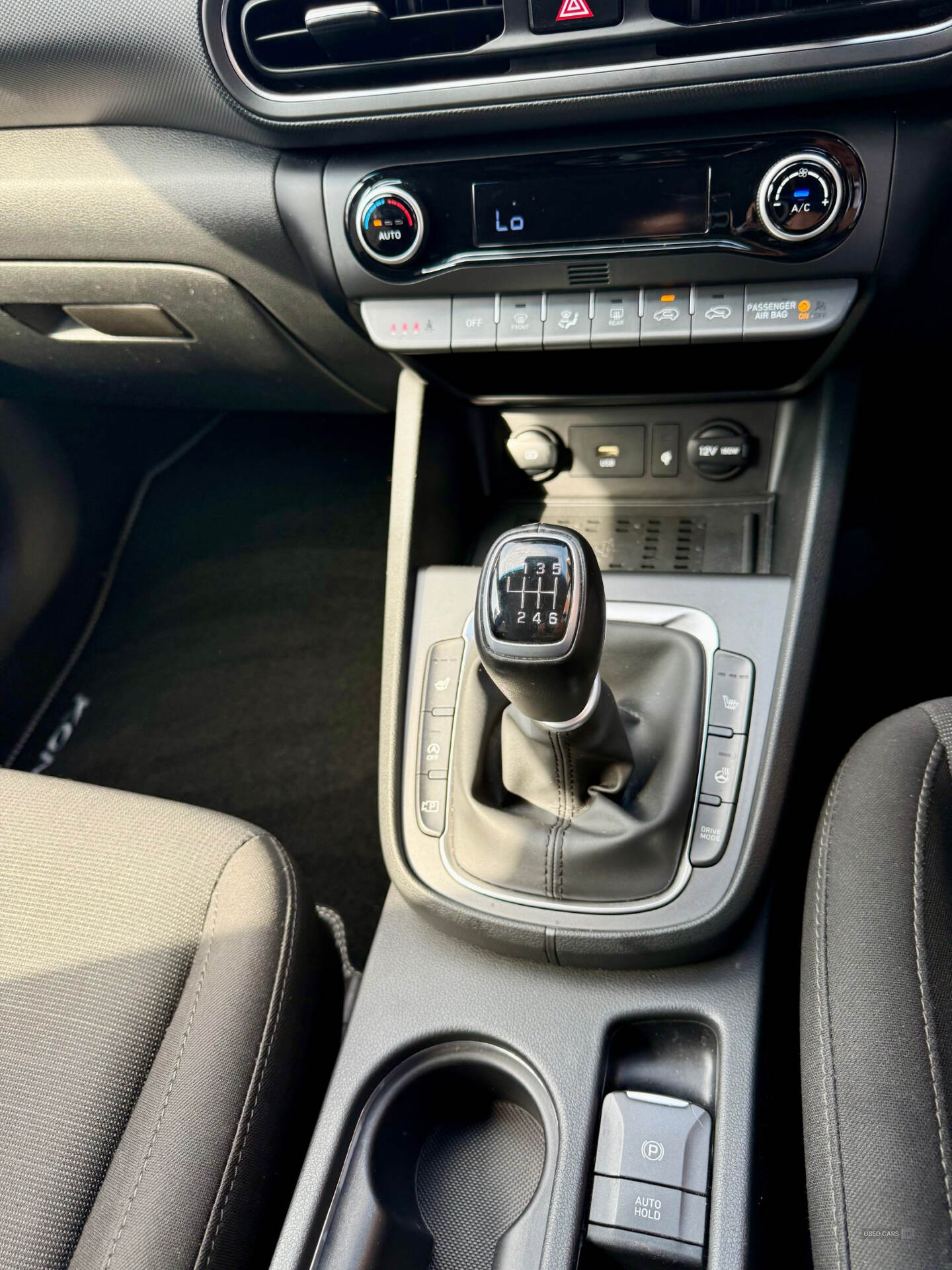 Hyundai Kona HATCHBACK in Down