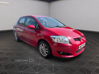 Toyota Auris HATCHBACK in Down