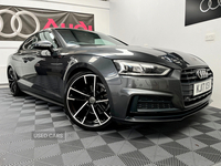 Audi A5 COUPE in Down