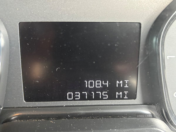 Peugeot Expert LONG DIESEL in Down
