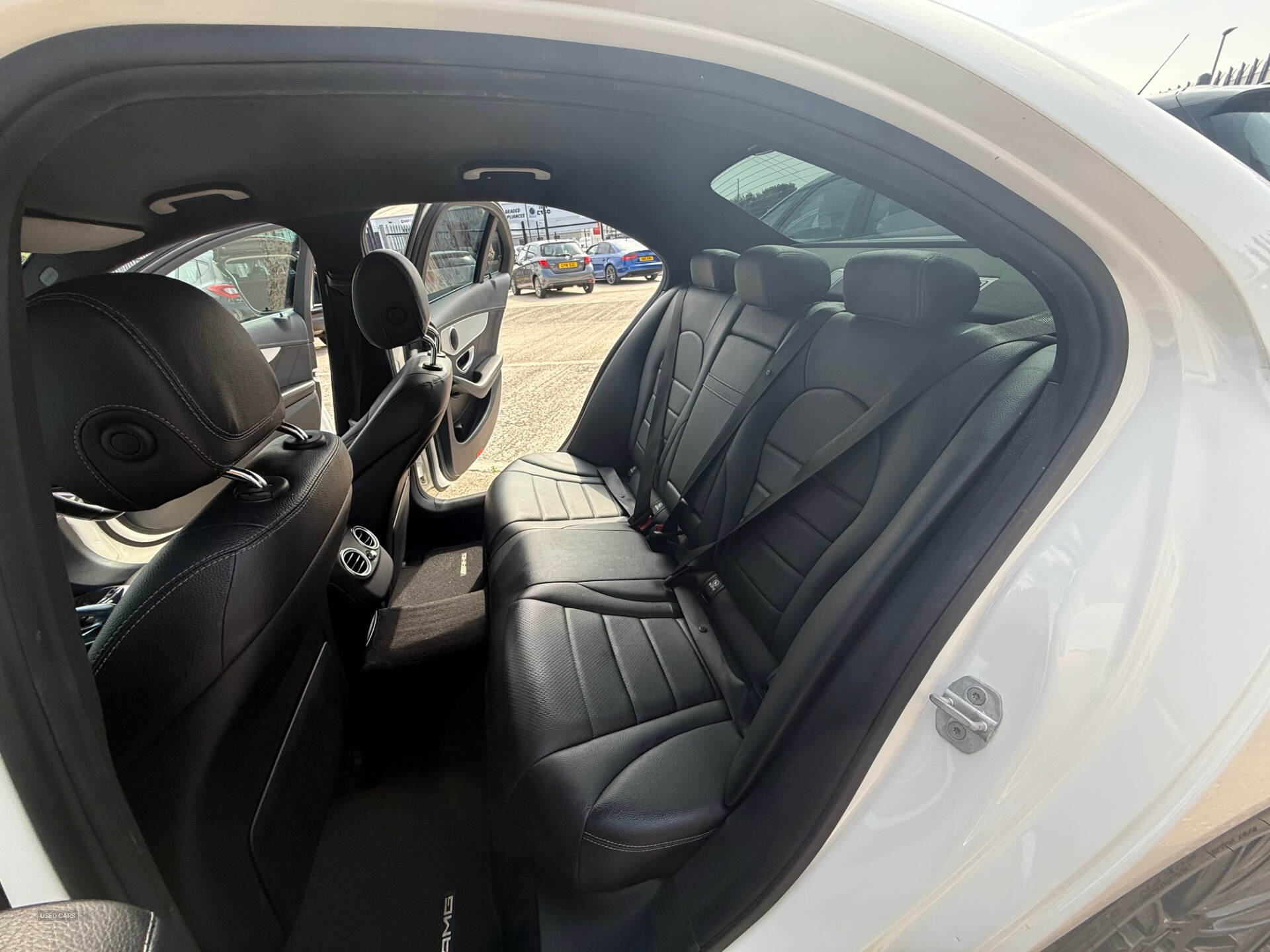 Car Thumbnail 11