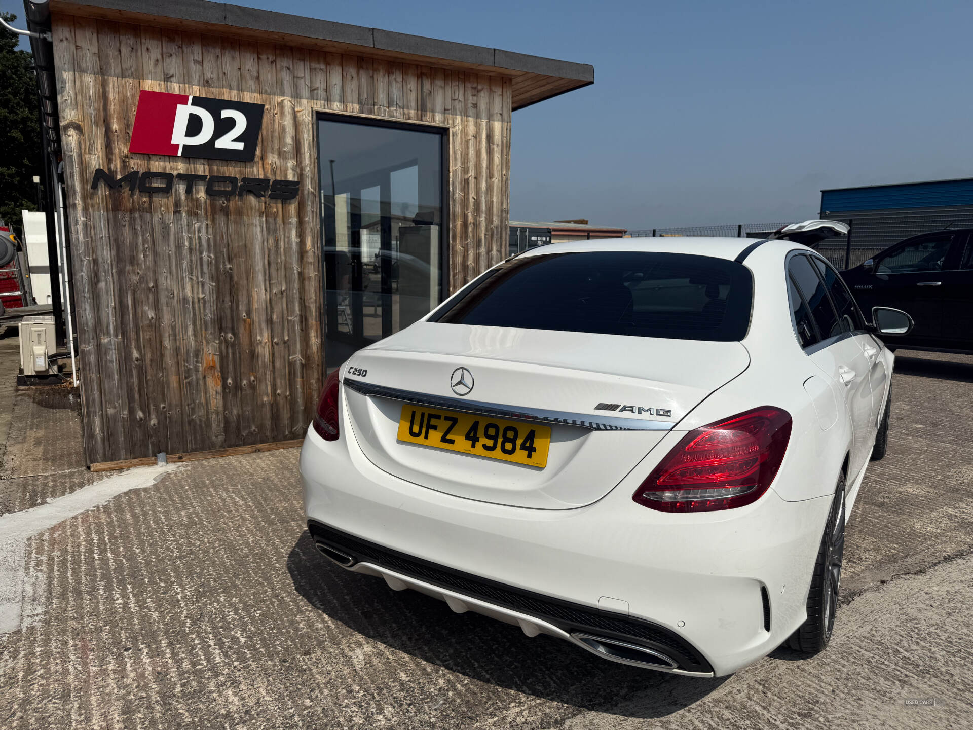 Car Thumbnail 5