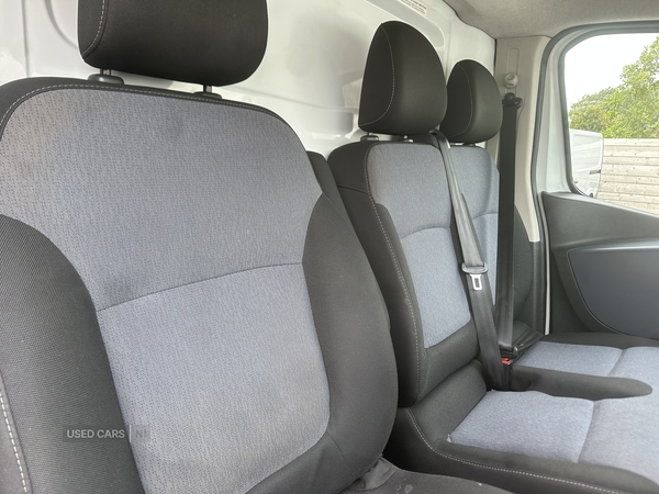 Vauxhall Vivaro L1 DIESEL in Down