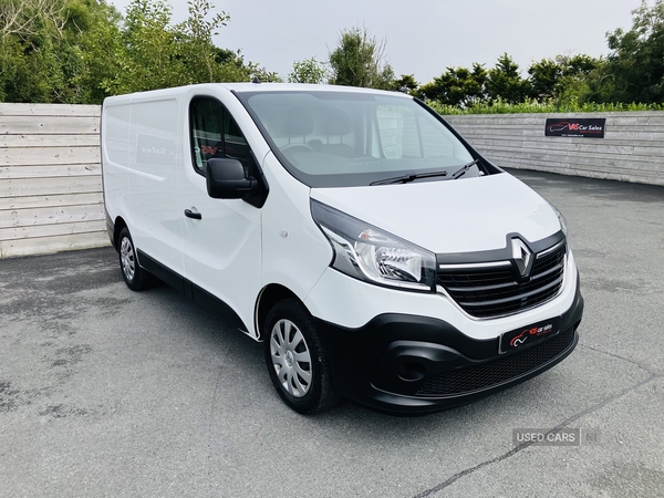 Renault Trafic SWB DIESEL in Down