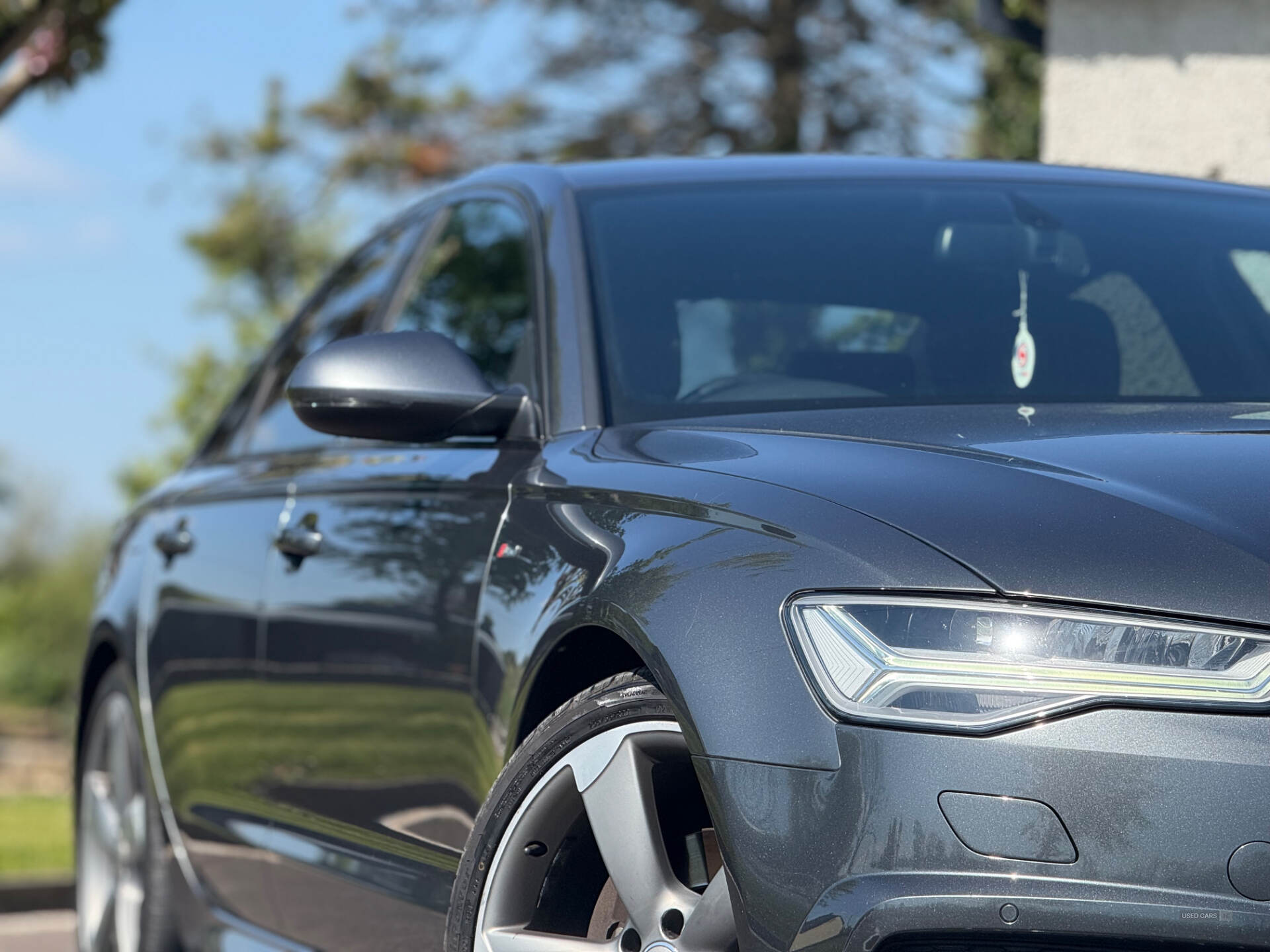 Car Thumbnail 3
