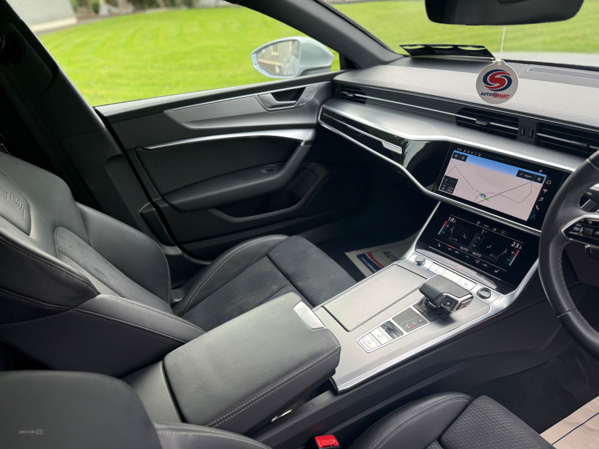 Car Thumbnail 11