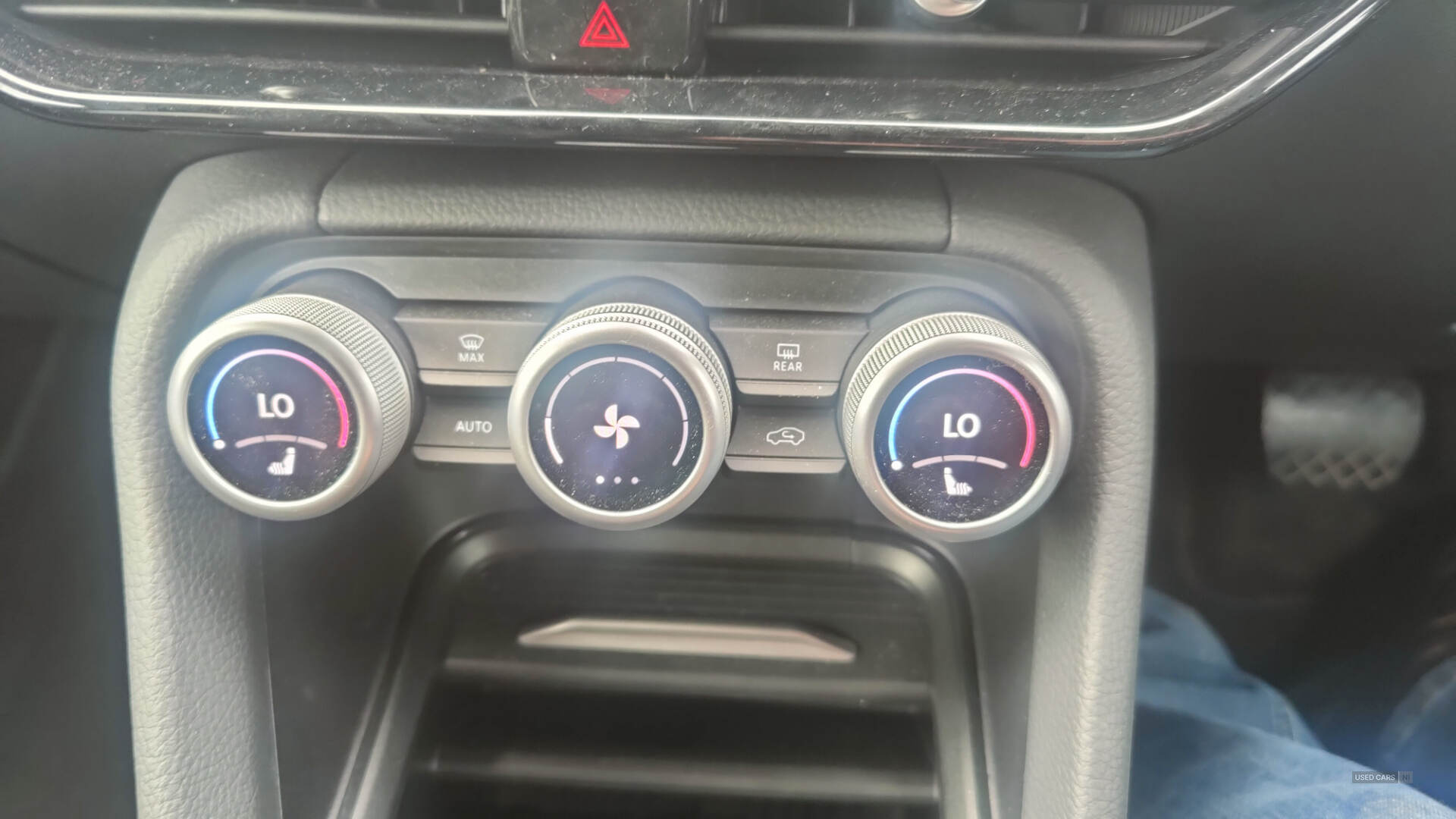 Car Thumbnail 17