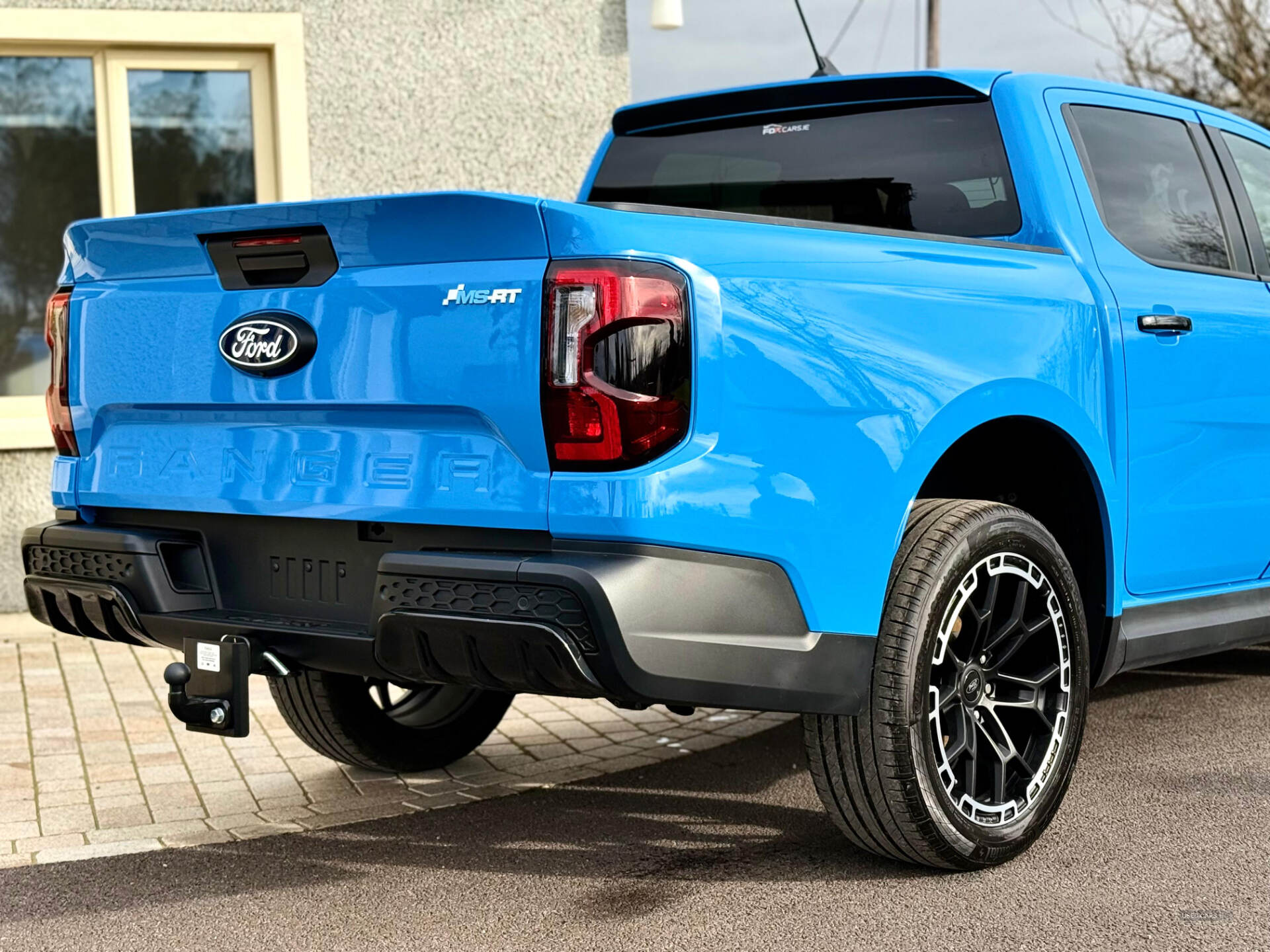Car Thumbnail 6