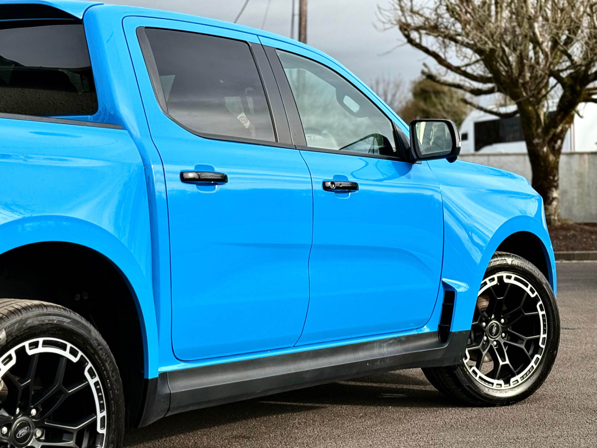 Car Thumbnail 7