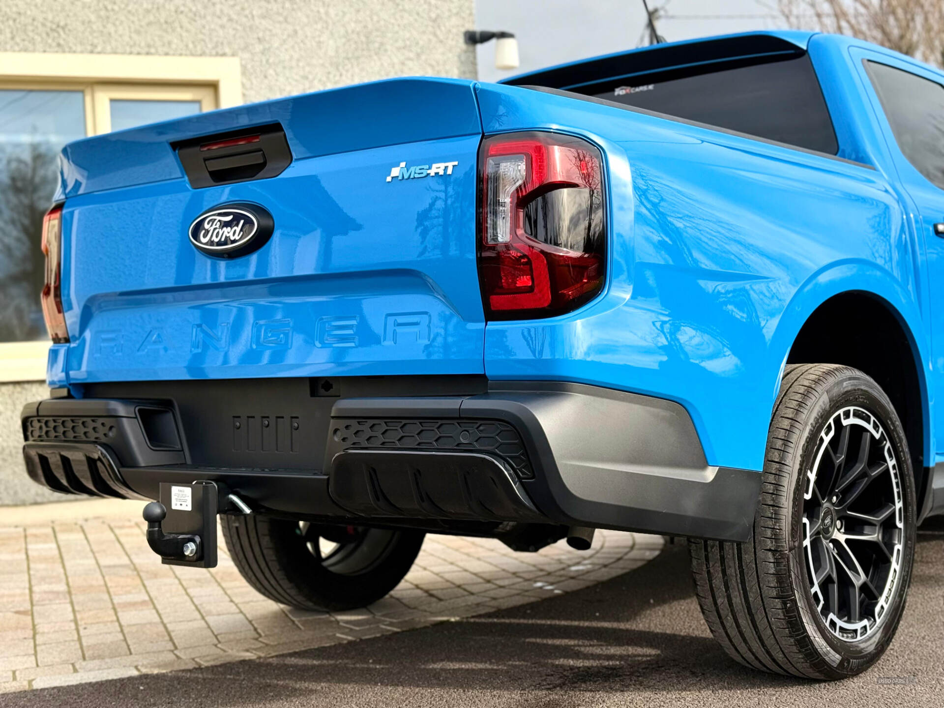 Car Thumbnail 8
