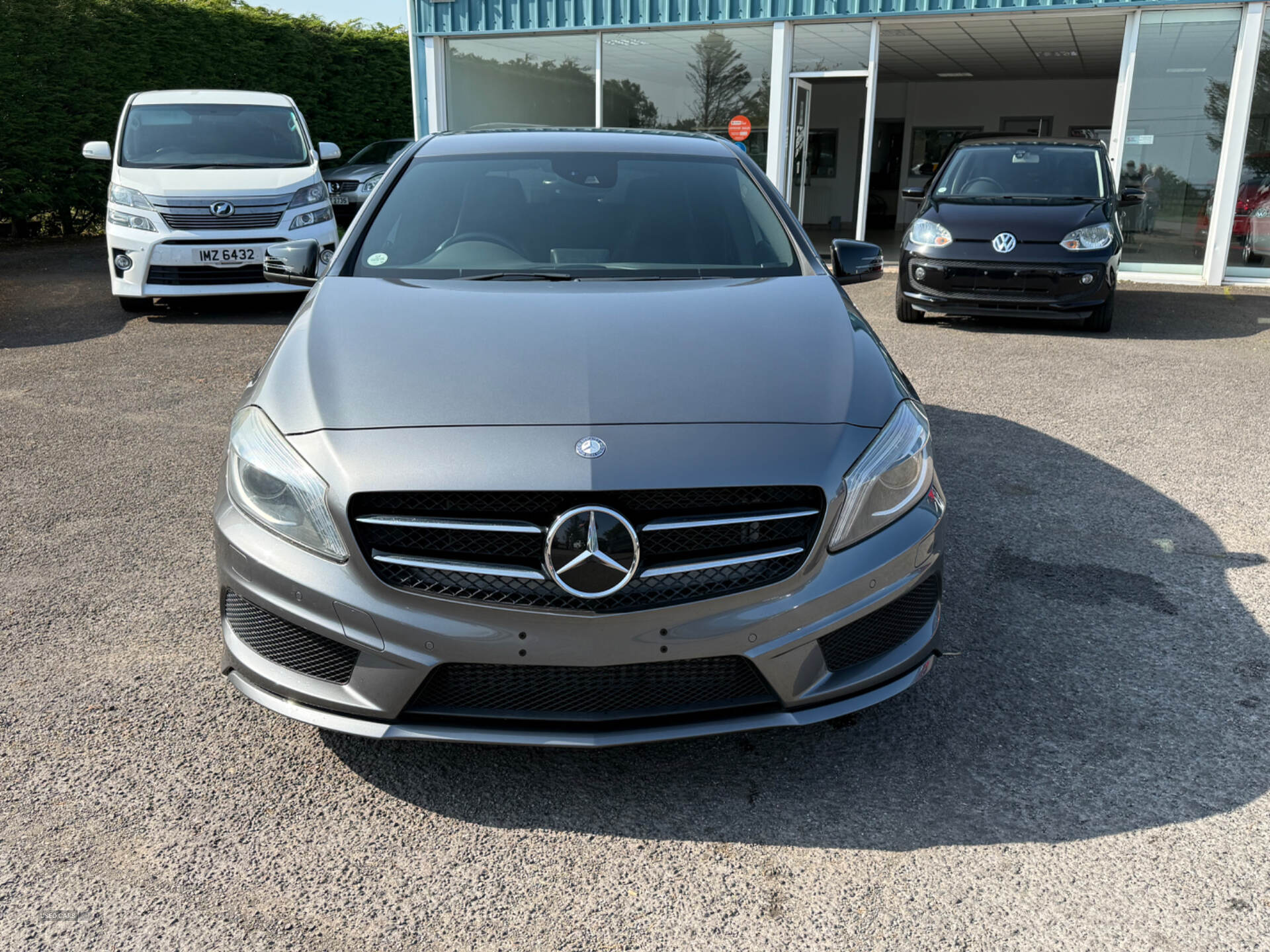 Car Thumbnail 1
