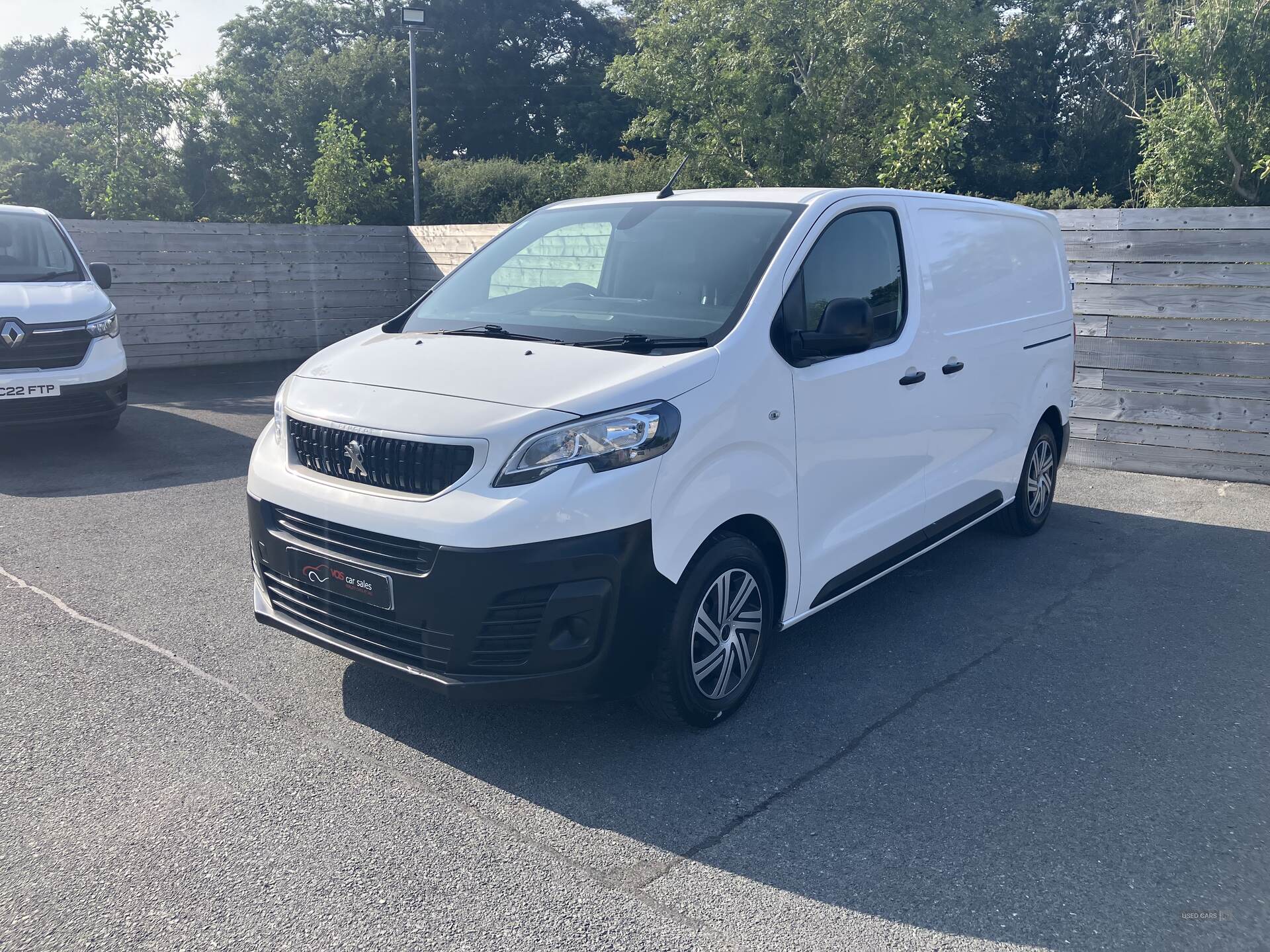 Peugeot Expert STANDARD DIESEL in Down