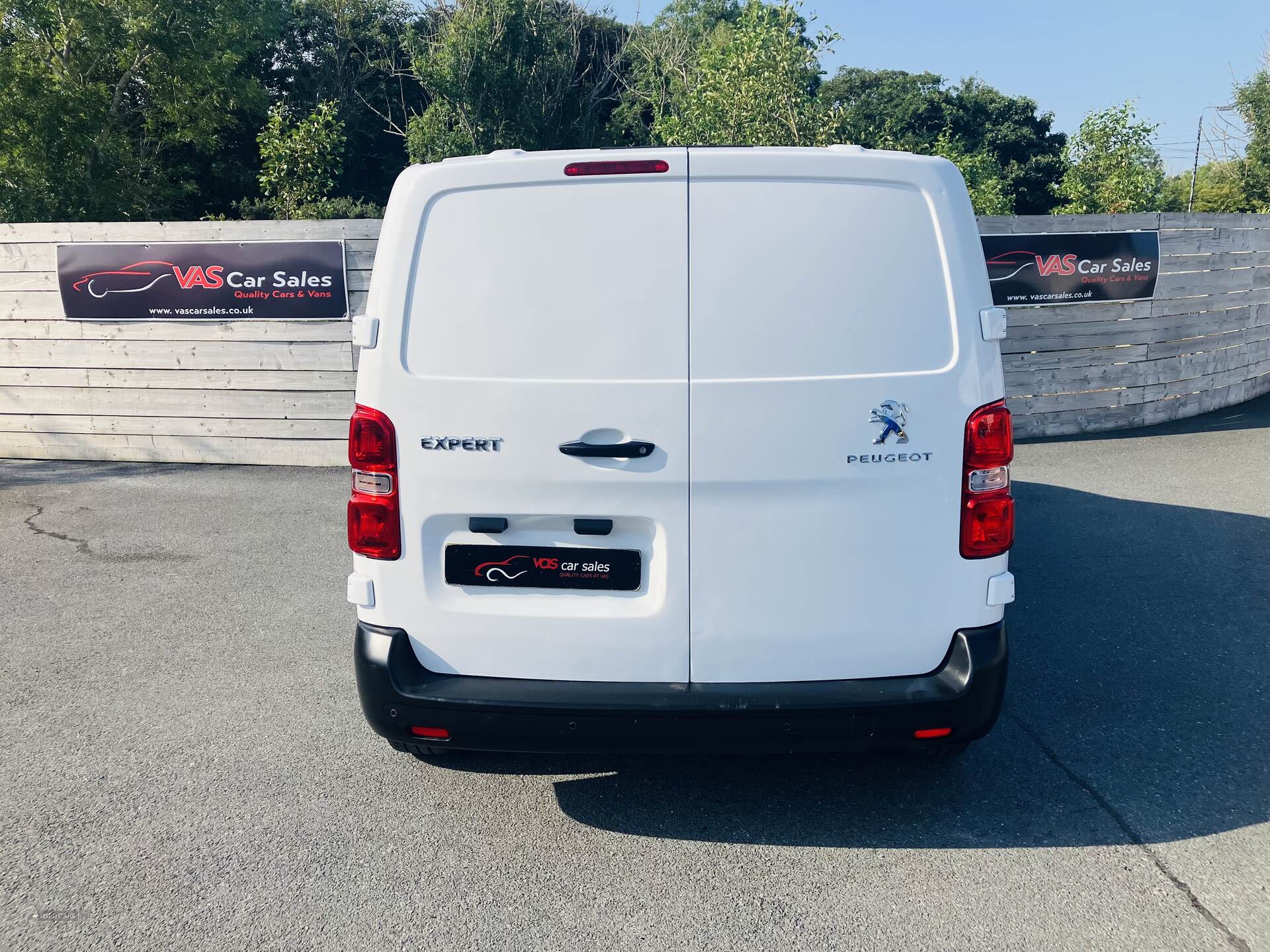Peugeot Expert STANDARD DIESEL in Down