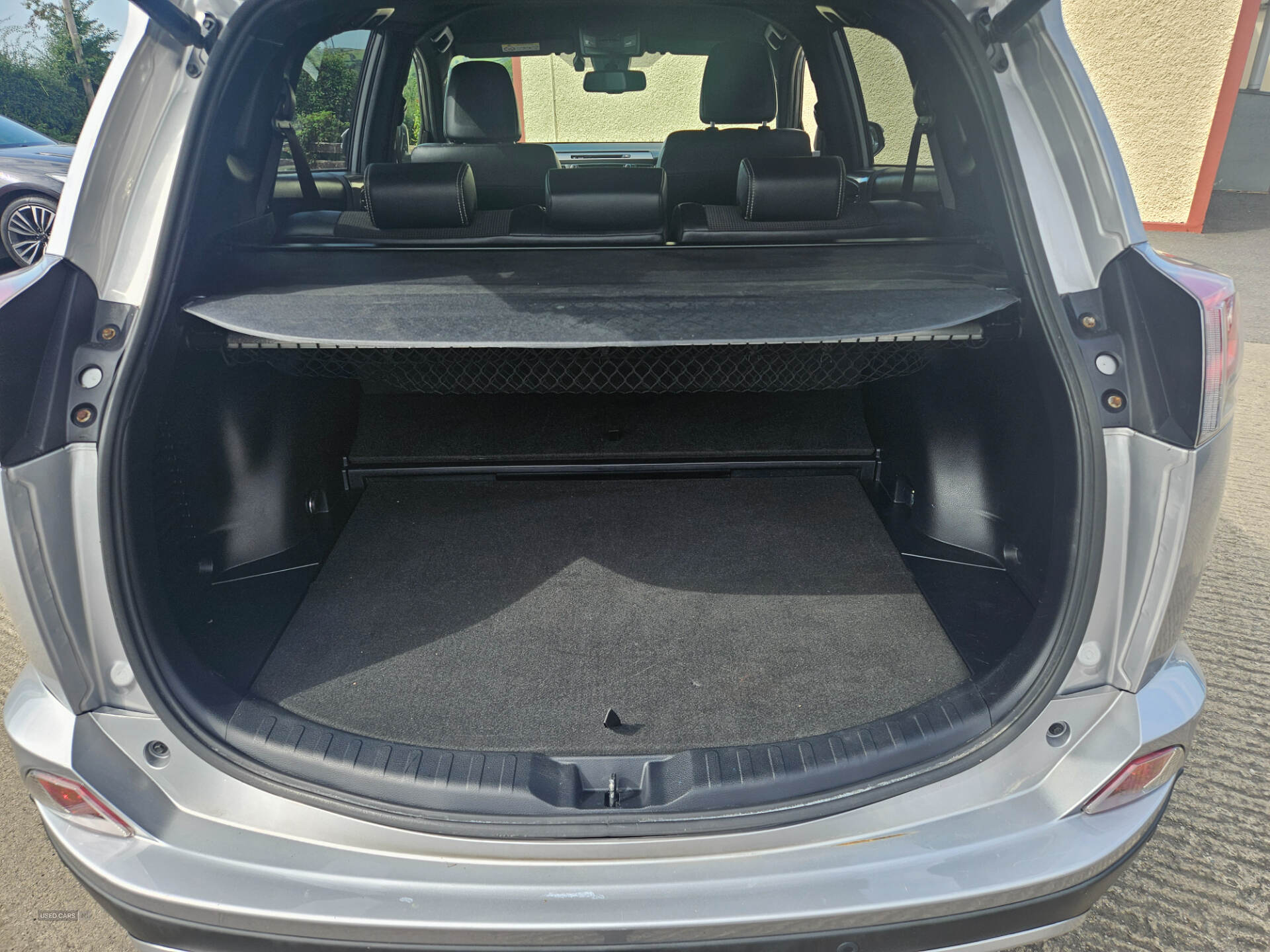 Toyota RAV4 ESTATE in Derry / Londonderry