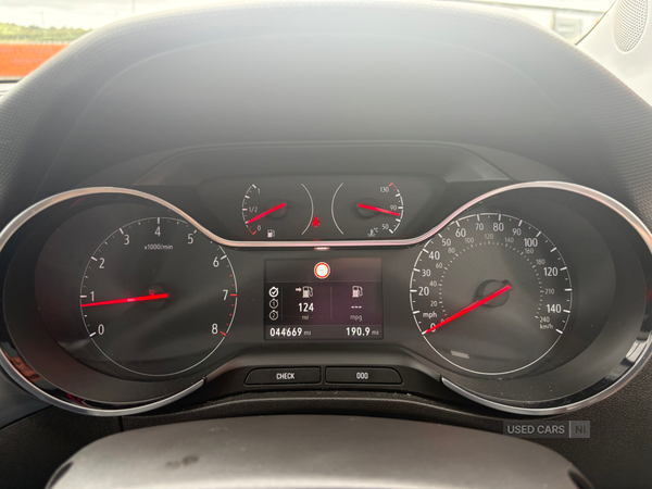 Vauxhall Crossland X DIESEL HATCHBACK in Derry / Londonderry