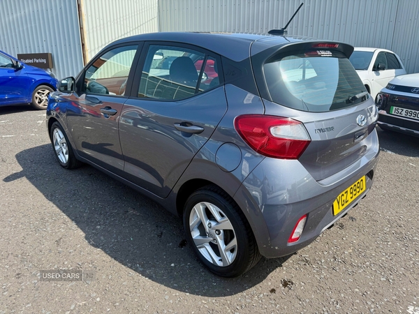 Hyundai i10 HATCHBACK in Down