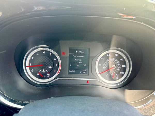 Hyundai i10 HATCHBACK in Down