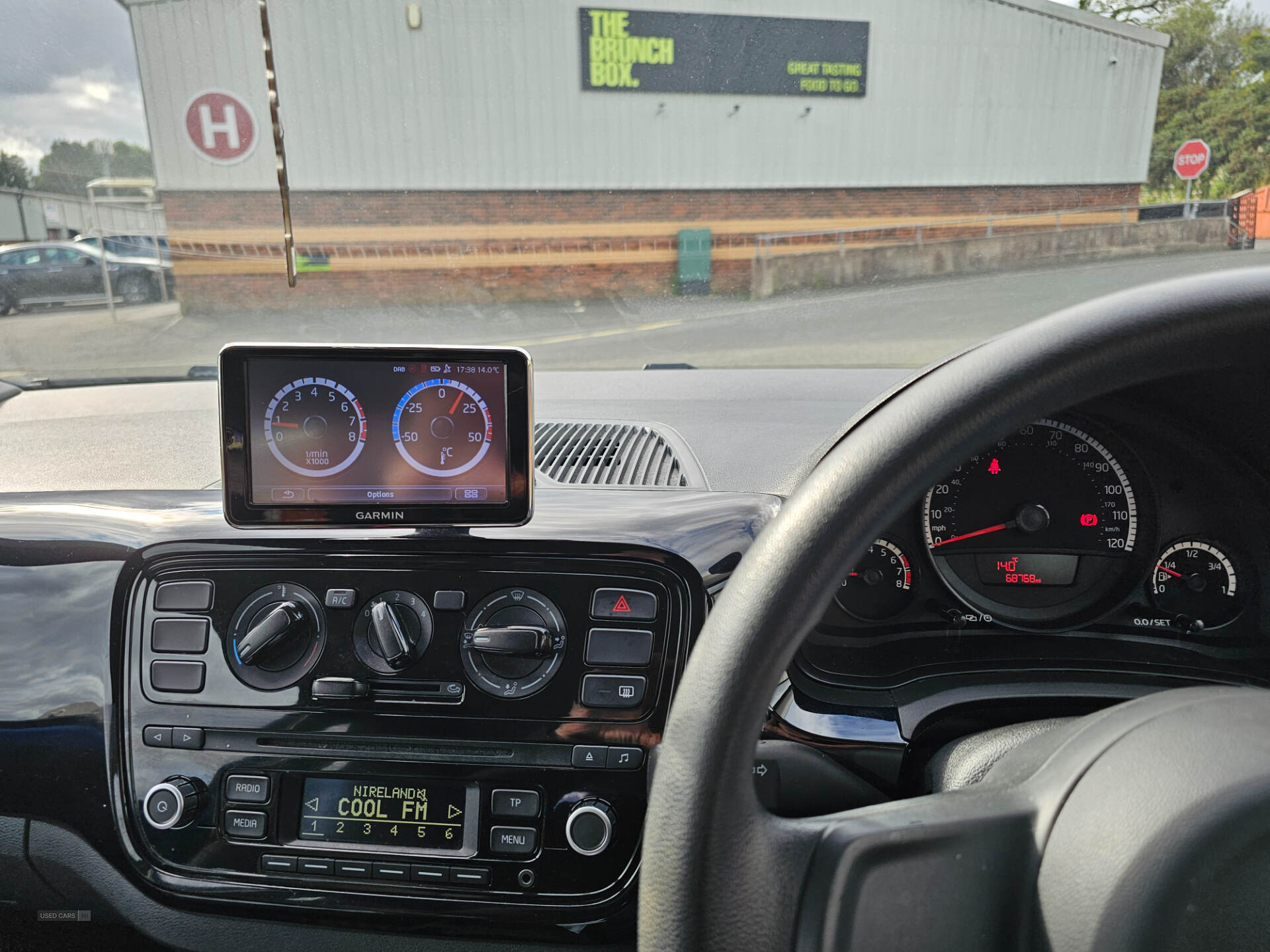 Car Thumbnail 18